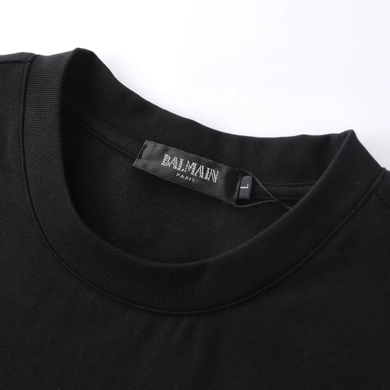 Balmain Paris con Logotipo "Medallion"