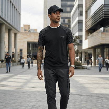 Boss "Monogram Sleeve"