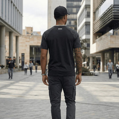 Boss "Monogram Sleeve"