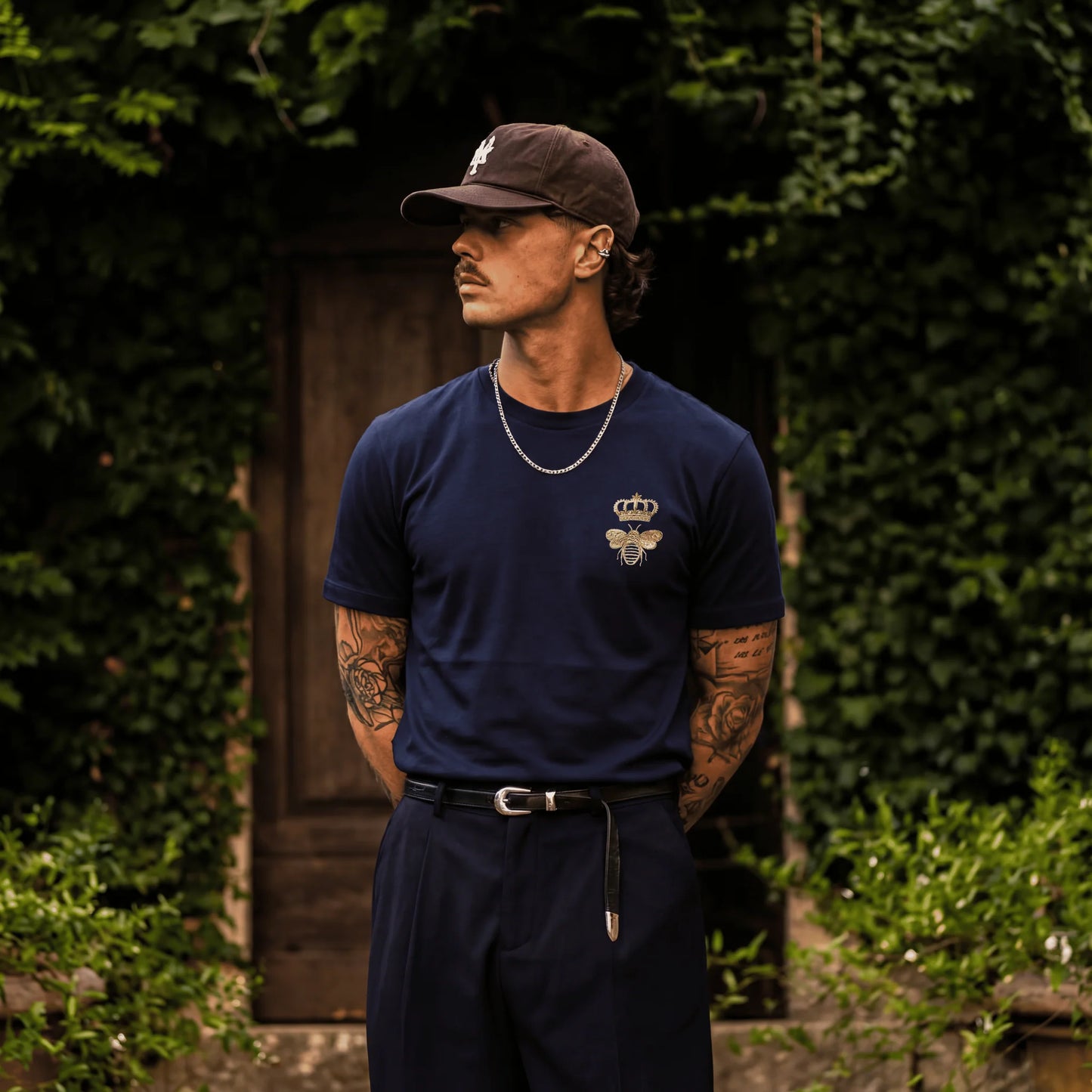 Dolce & Gabbana "Bee & Crown"