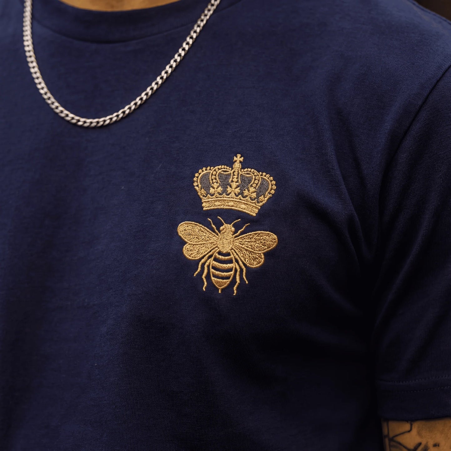 Dolce & Gabbana "Bee & Crown"