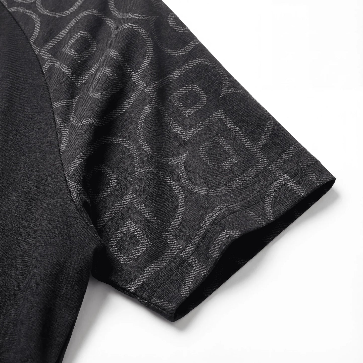 Boss "Monogram Sleeve"
